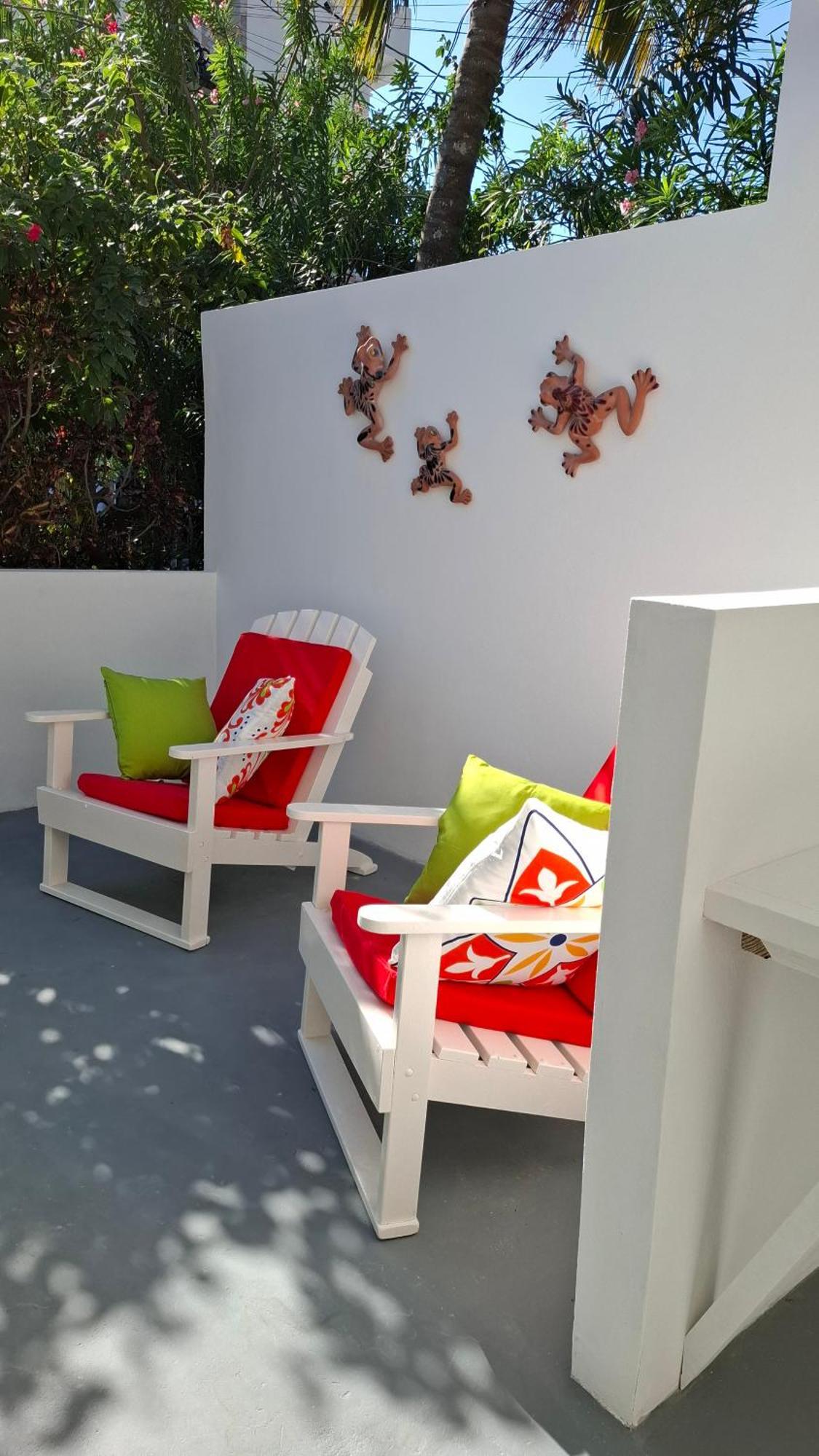 Amanda'S Place Green Studio - Pool And Tropical Garden Caye Caulker Ngoại thất bức ảnh