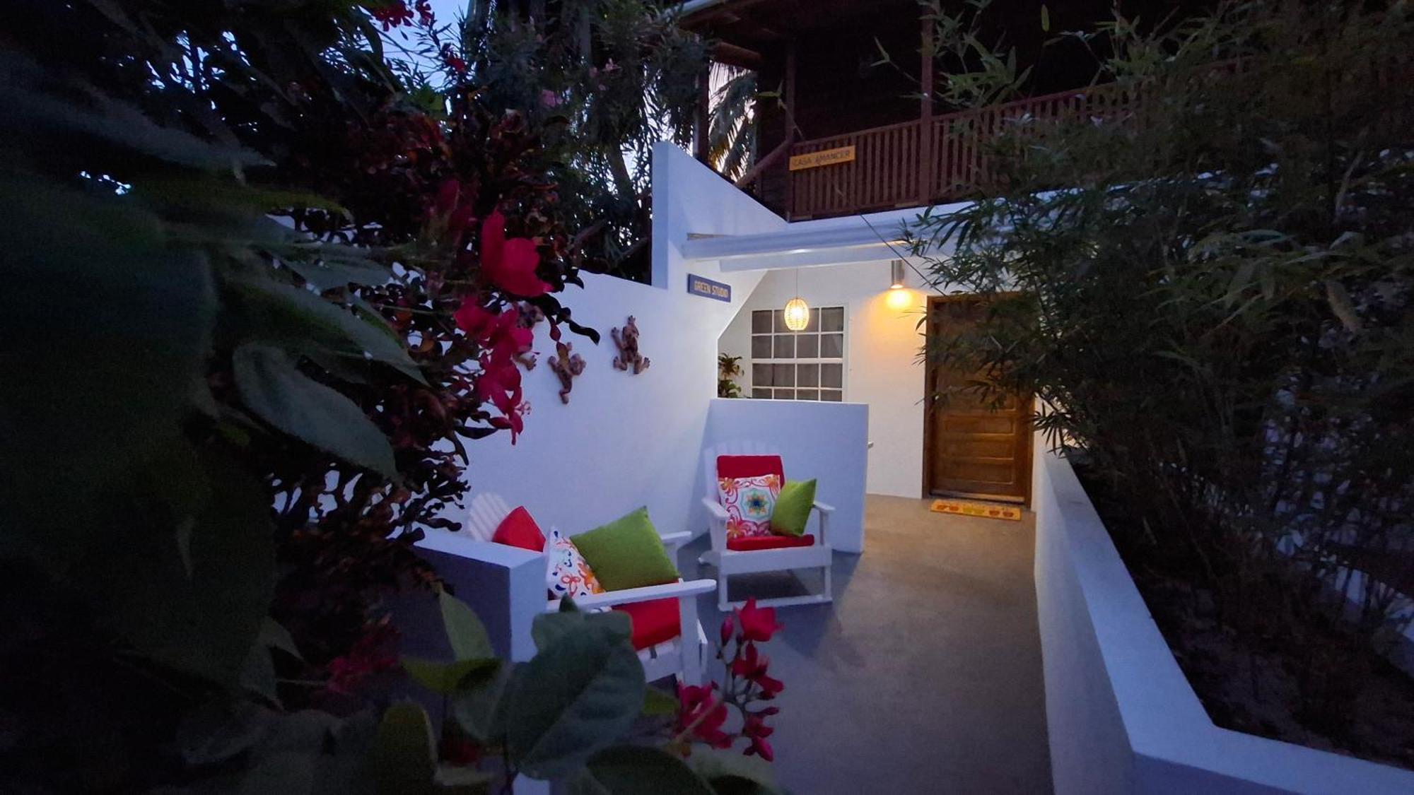 Amanda'S Place Green Studio - Pool And Tropical Garden Caye Caulker Ngoại thất bức ảnh